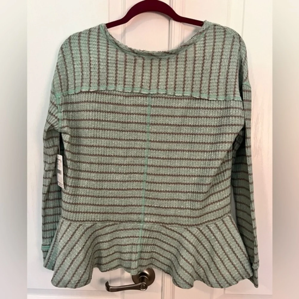 FREE PEOPLE S Auntie Em Peplum Thermal in Seafoam